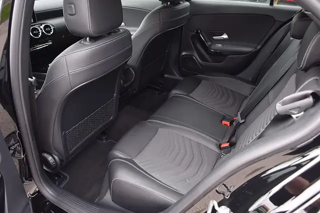 Mercedes-Benz A view 13