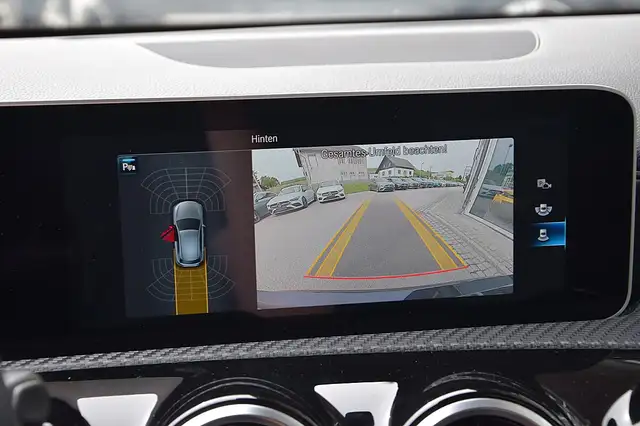 Mercedes-Benz A view 12
