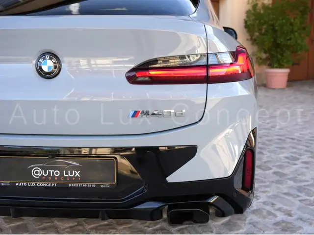 BMW X4 M view 13