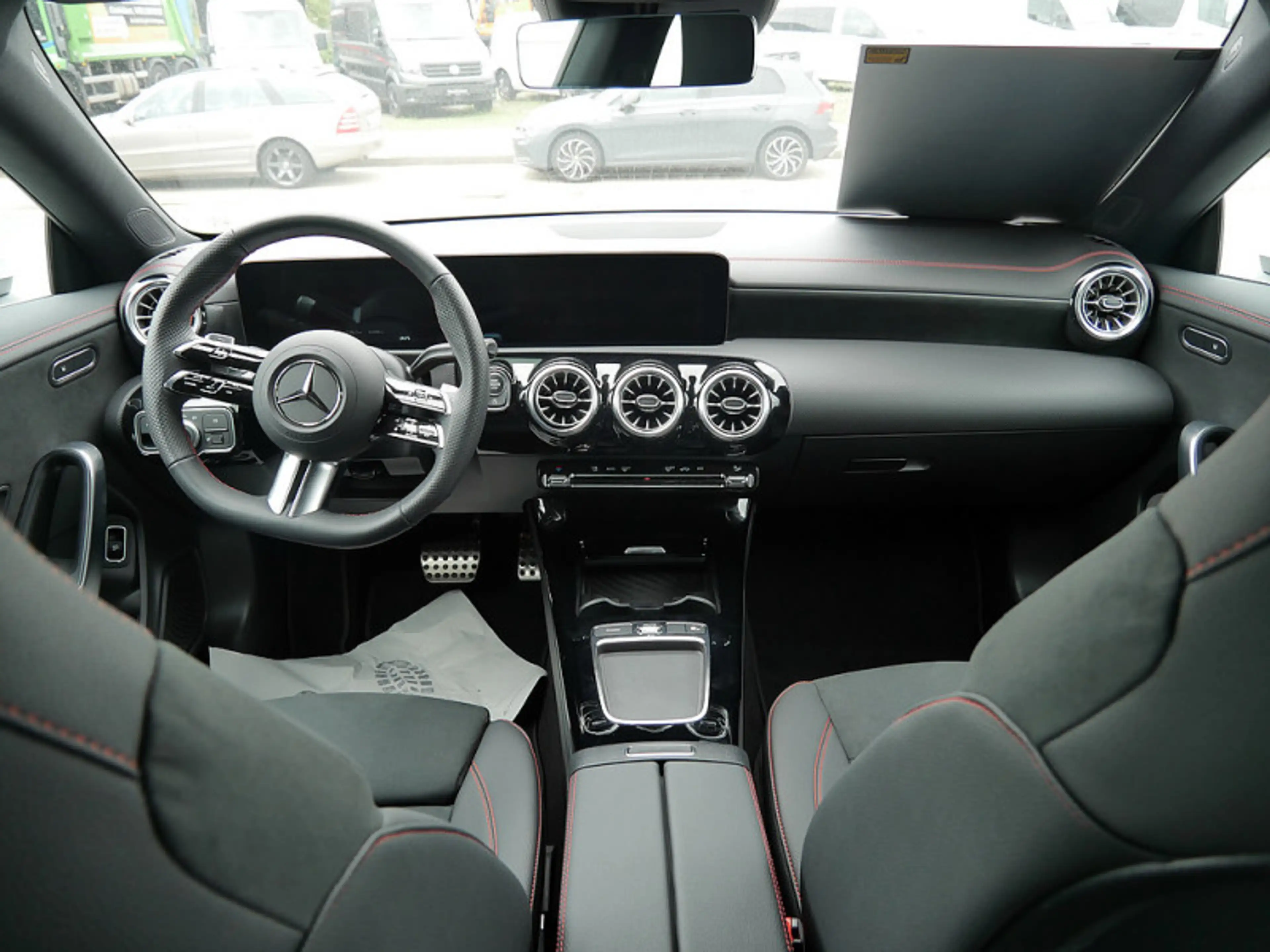 Mercedes-Benz CLA 220 d SB , AMG KAMERA SPUR PDC SHZ — photo 9