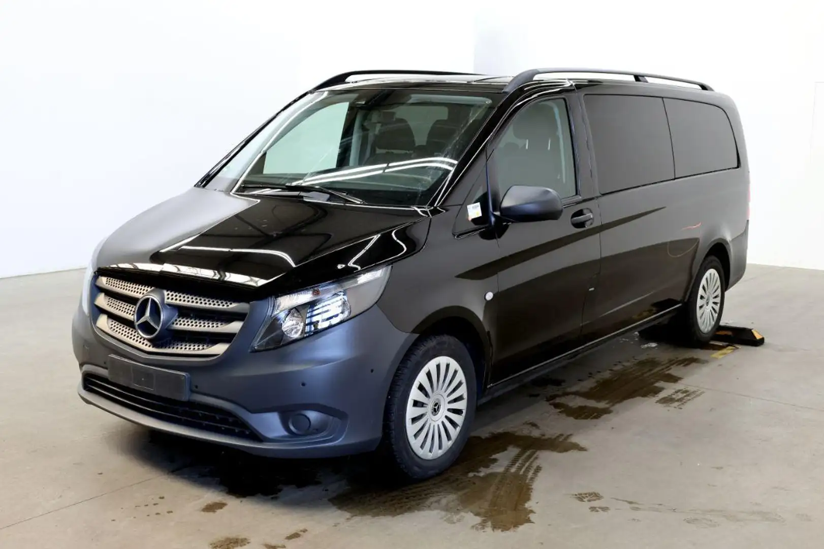 Mercedes-Benz Vito 2.0 116 CDI PL Tourer Pro ExLong Nero - 2