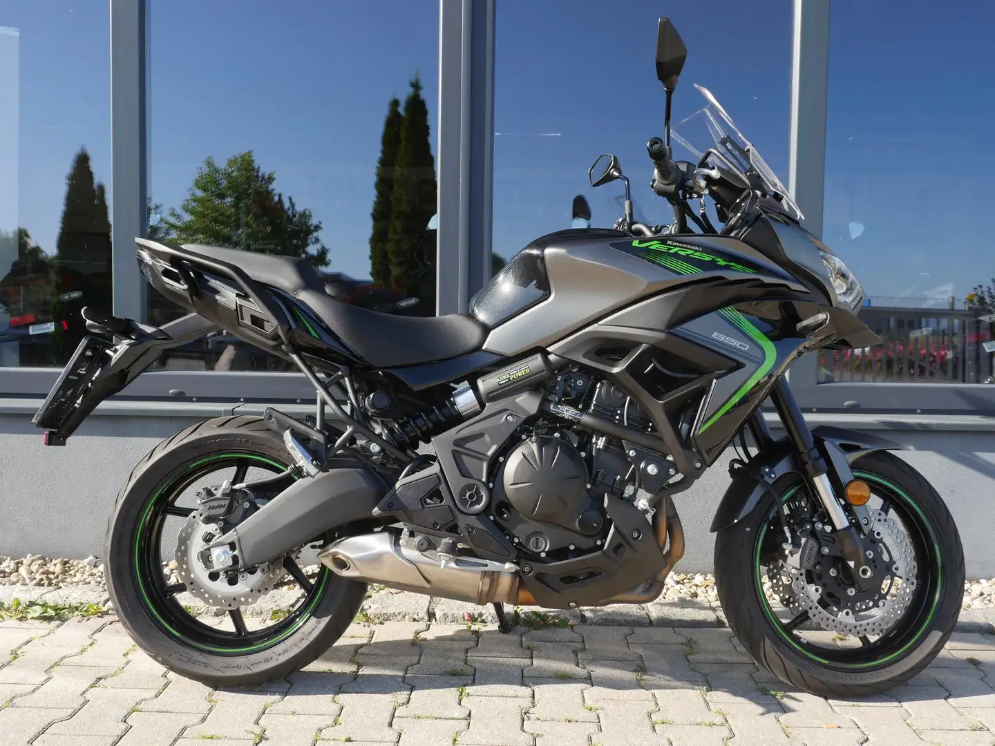 Kawasaki Versys 650 - dt. Modell 2025 - Garantie bis 2029 - 1