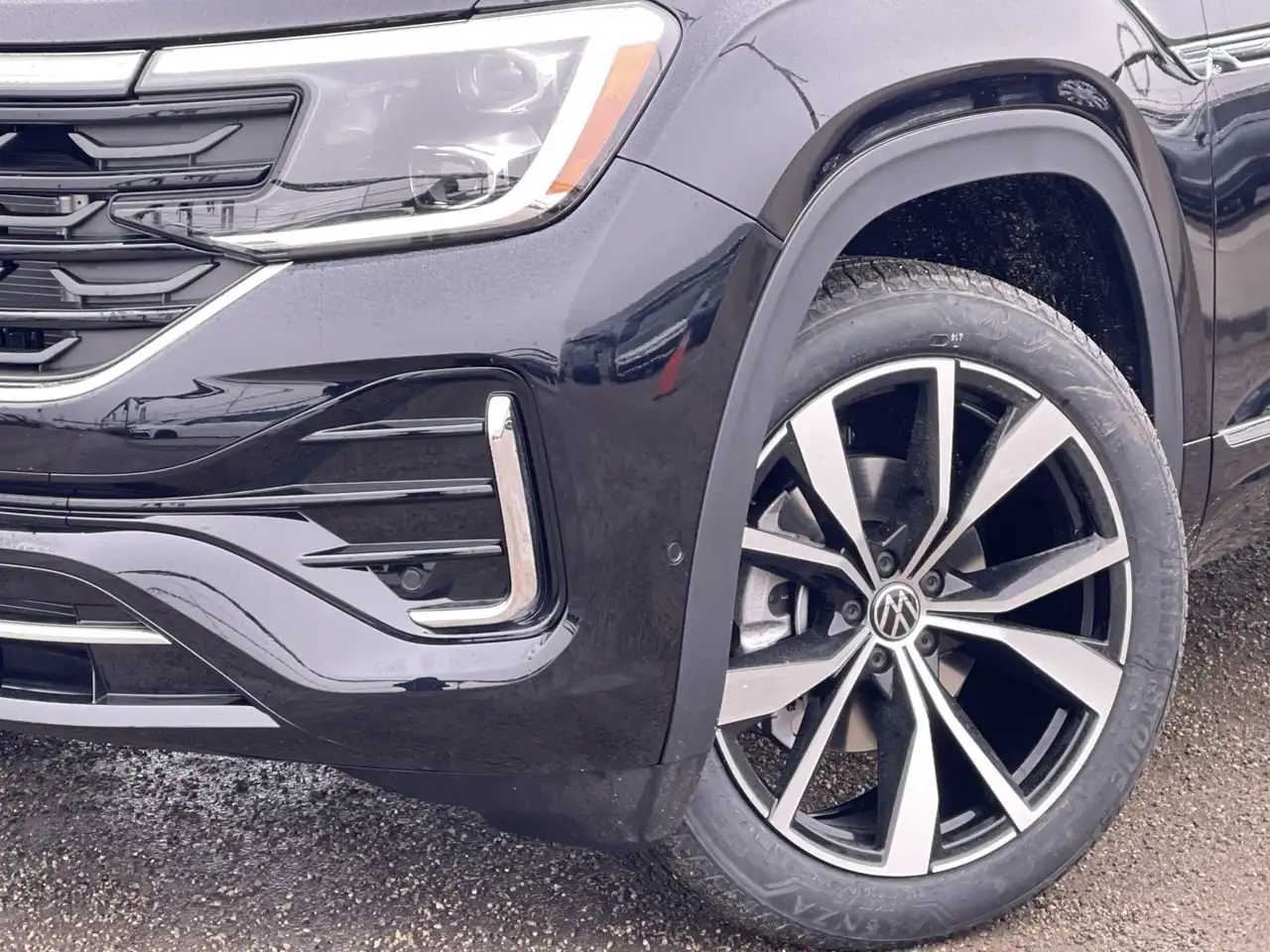Volkswagen Atlas снимка Volkswagen Atlas