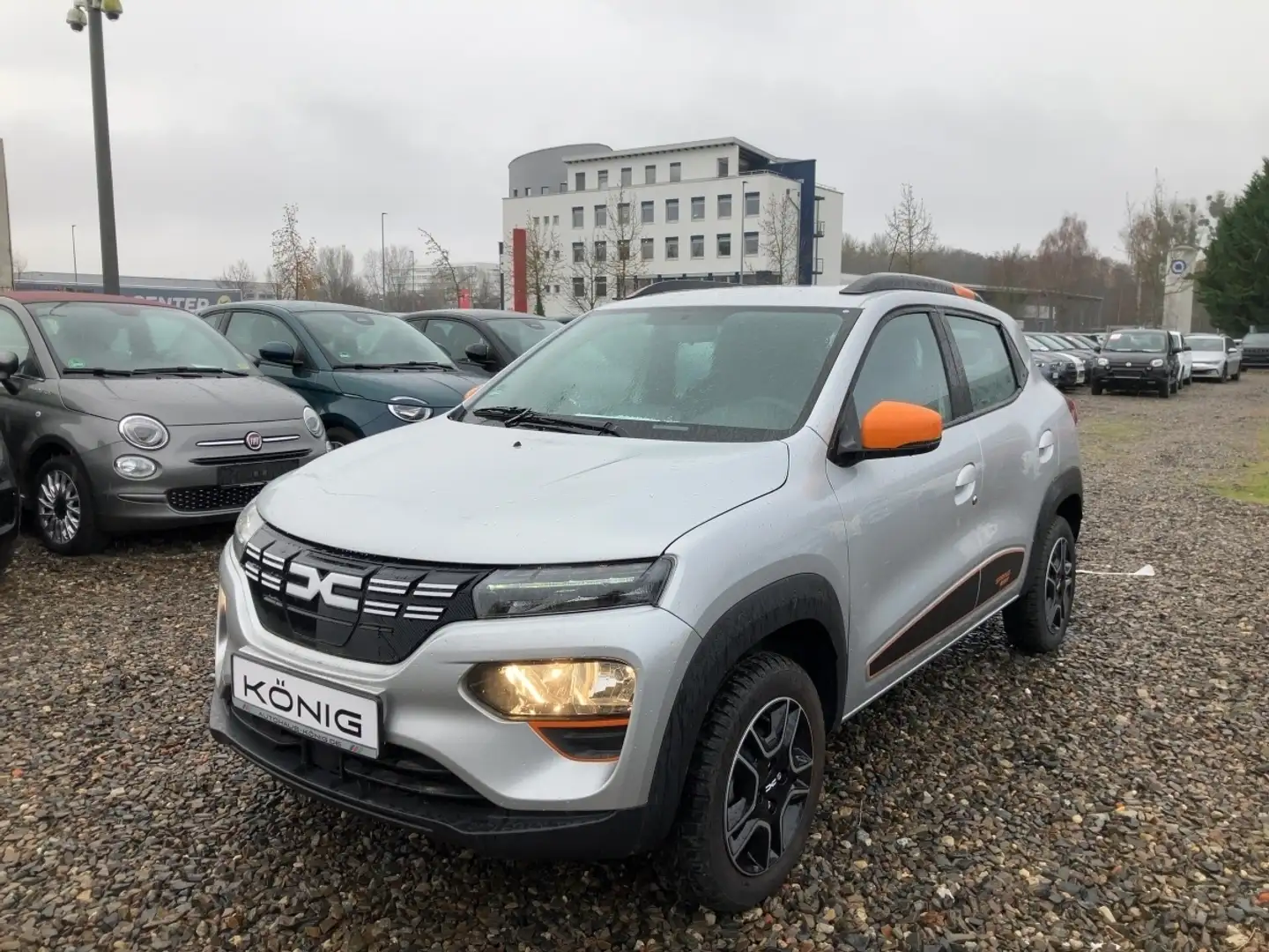 Dacia Spring Electric Essential 45 AUTOMATIK|CCS|KLIMA Grau - 1