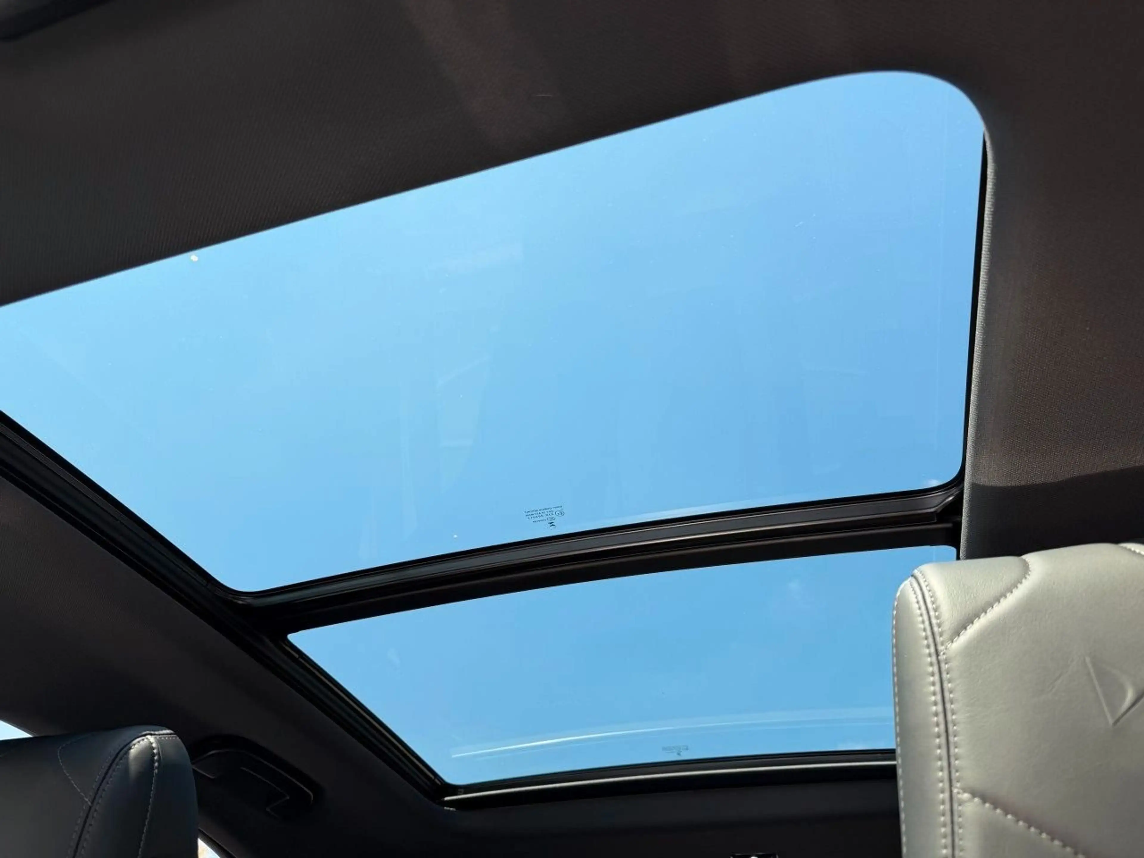 DS Automobiles DS 7 Crossback DS7 Etoile BlueHDI 130 EAT8 Panoramaschiebedach,Focal,Nappa,20" — photo 7