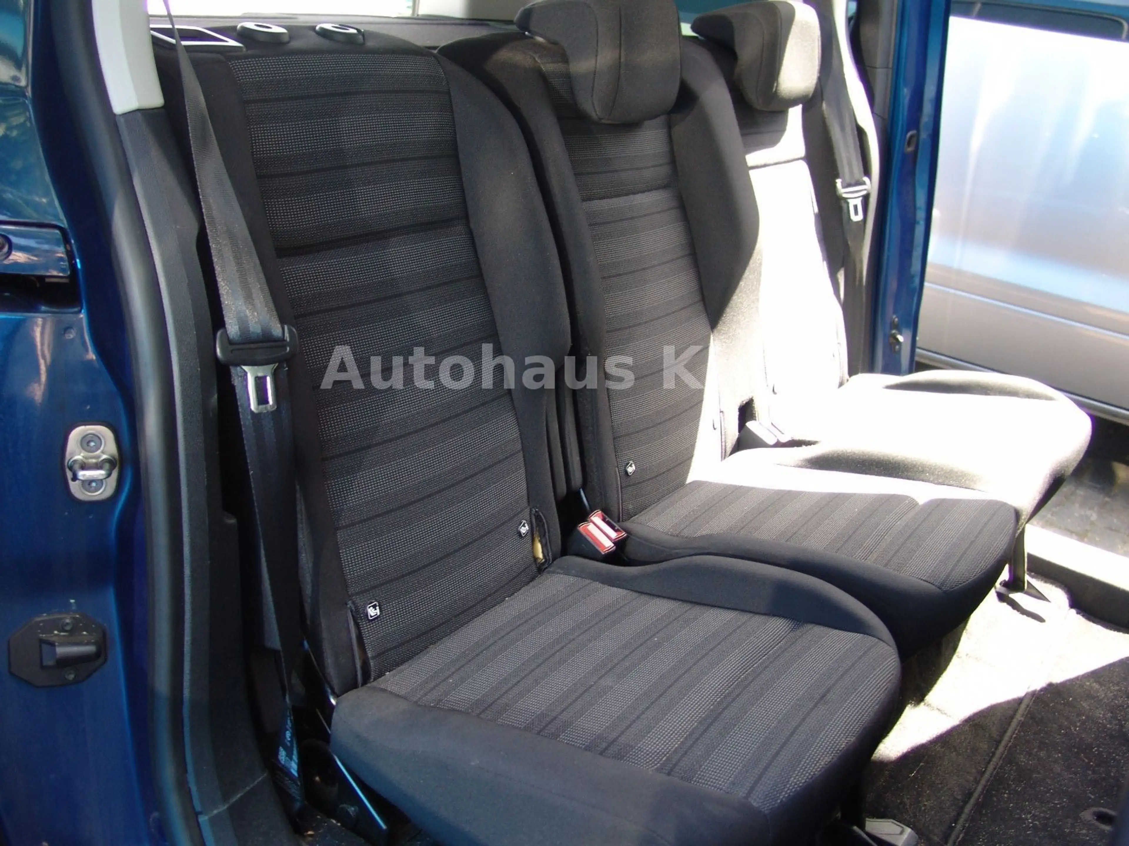 Opel Combo Life E Edition -NAVI/5Si/ — photo 8