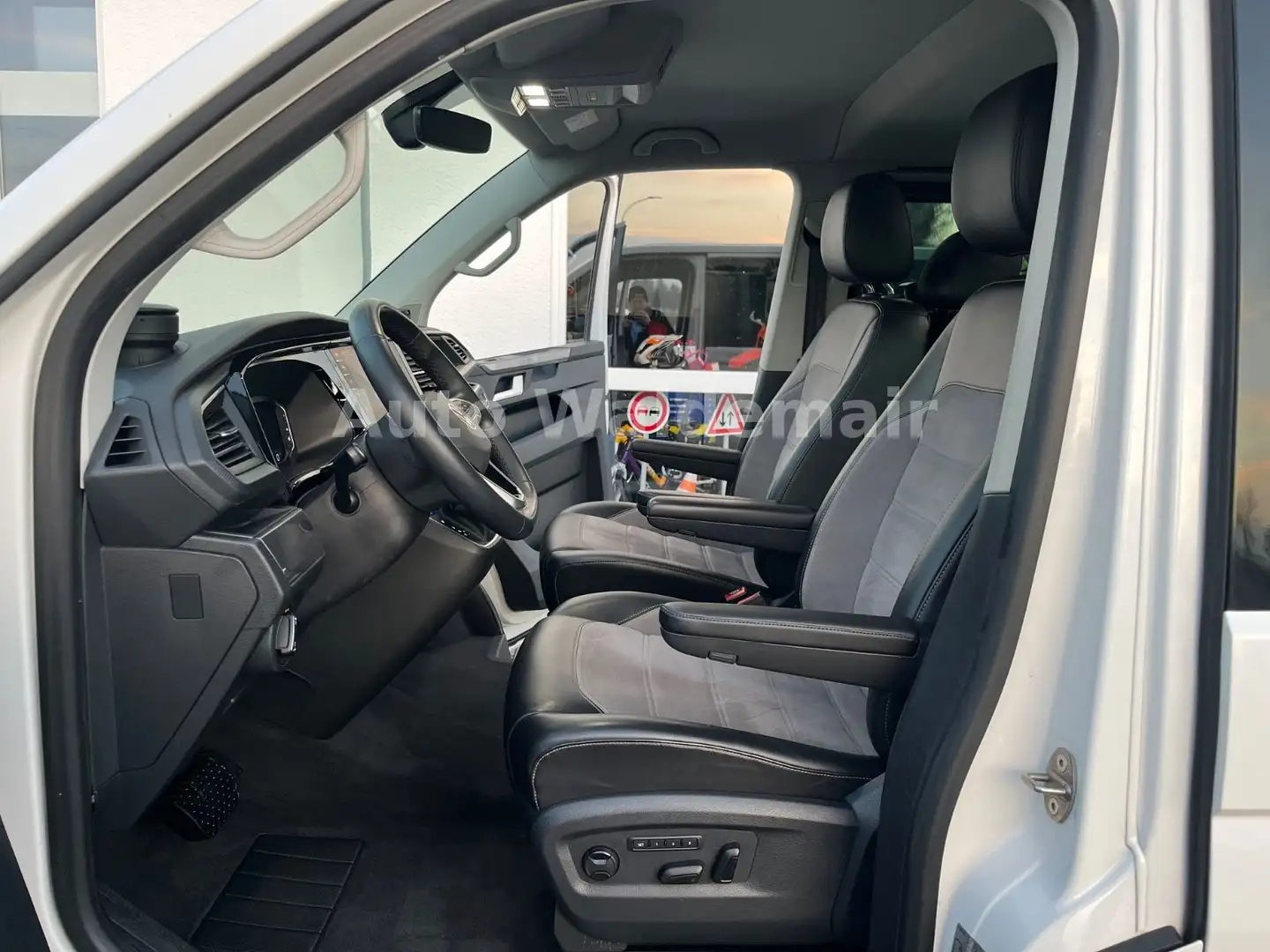 Volkswagen T6 Multivan T6.1 Multivan Highline ACC AHK LED Standheizung Blanc - 2