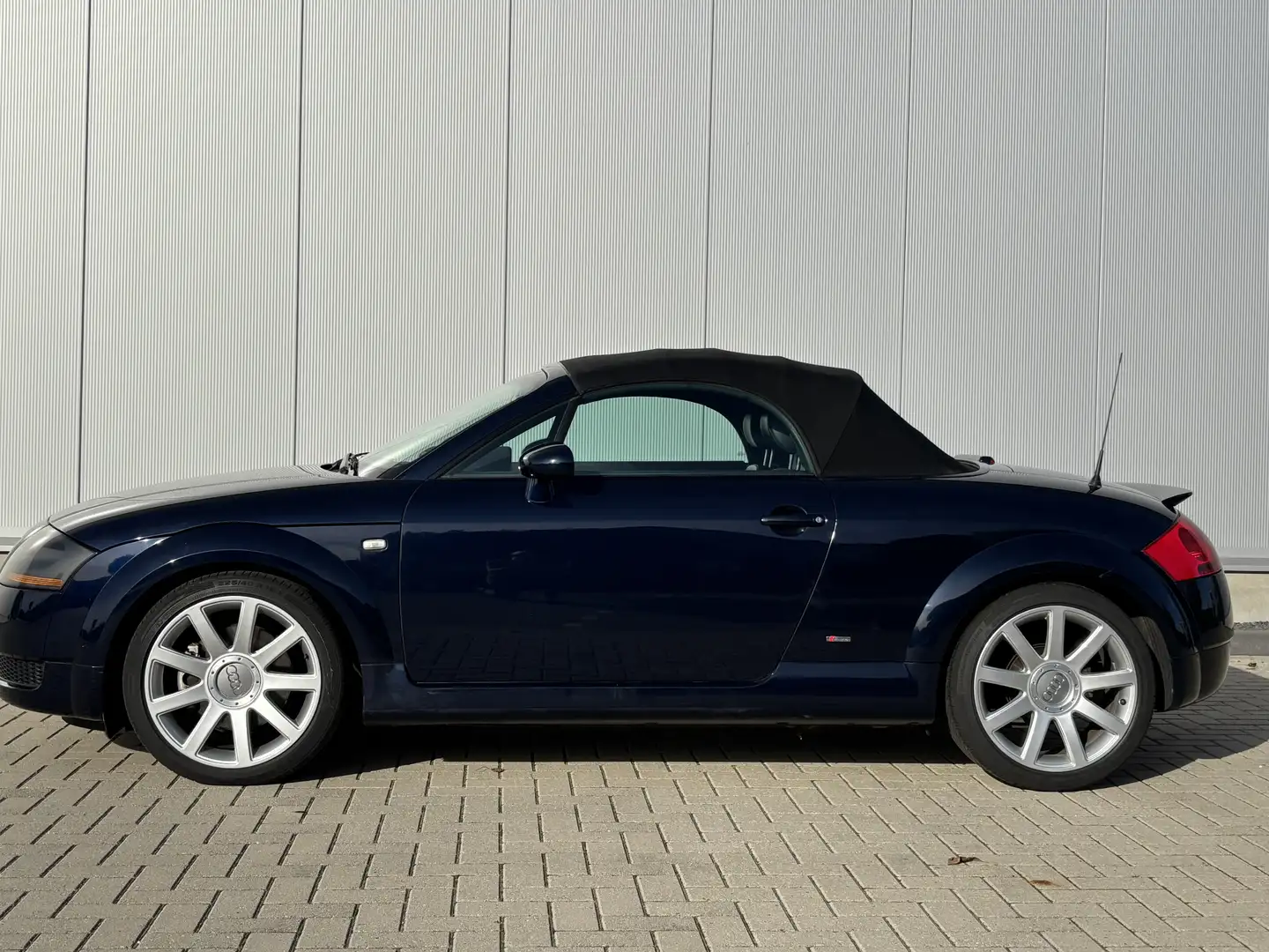 Audi TT TT 1.8 5V Turbo Blauw - 2