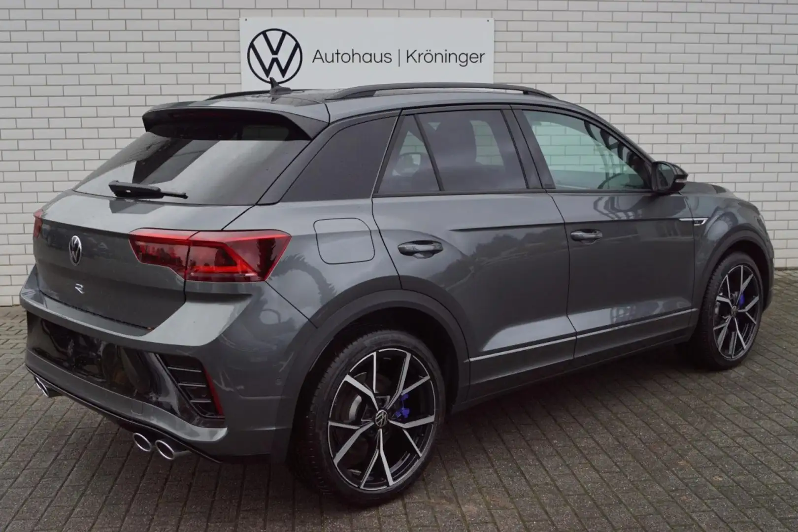 Volkswagen T-Roc R 2.0 TSI DSG 4MOTION AHK IQ.Drive Black Style Grau - 2