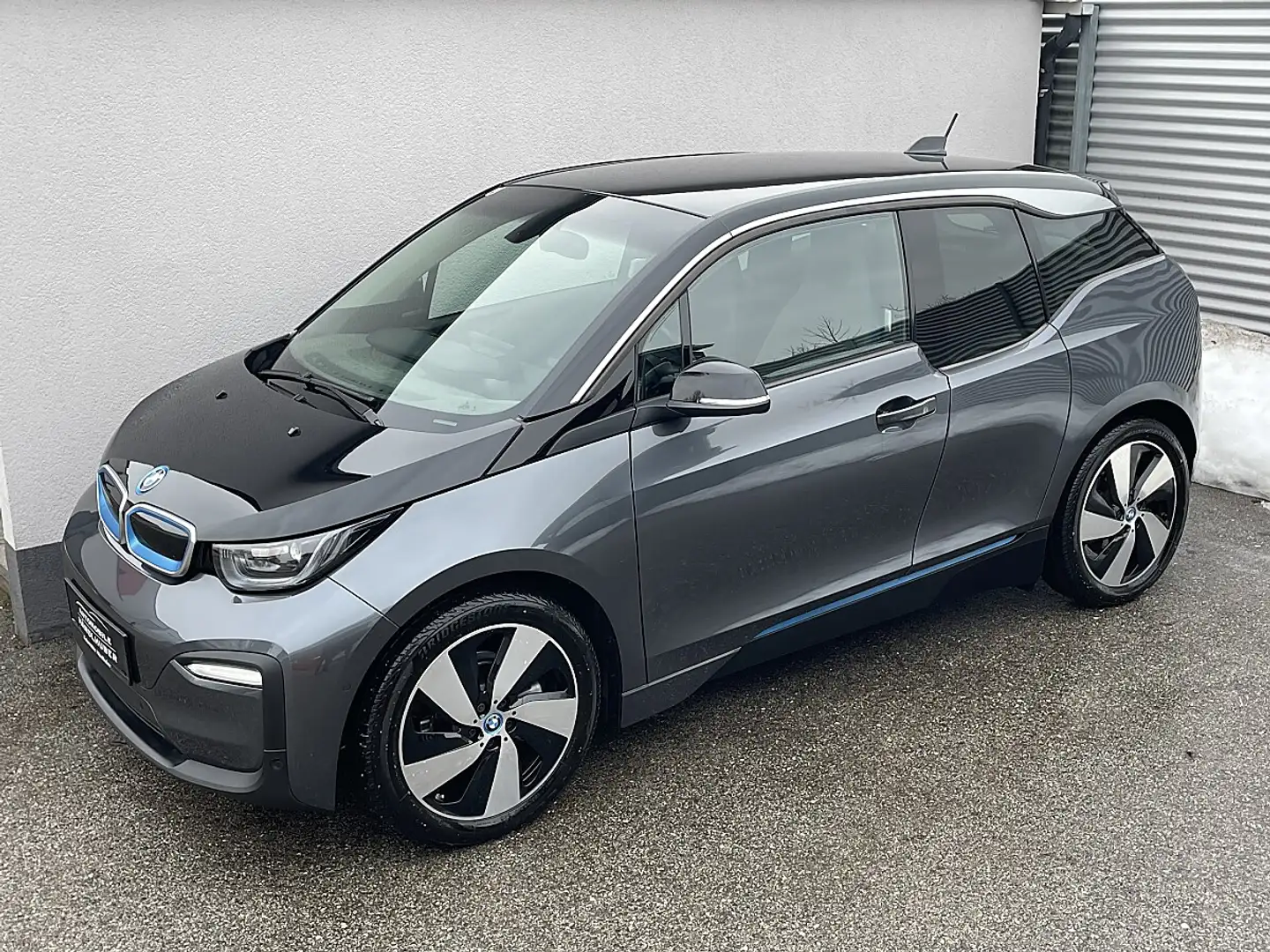 BMW i3 42,2kWh NAVIPRO/PARKASS/RÜ.KAM/SH/WIRELESS/SSV Grau - 2