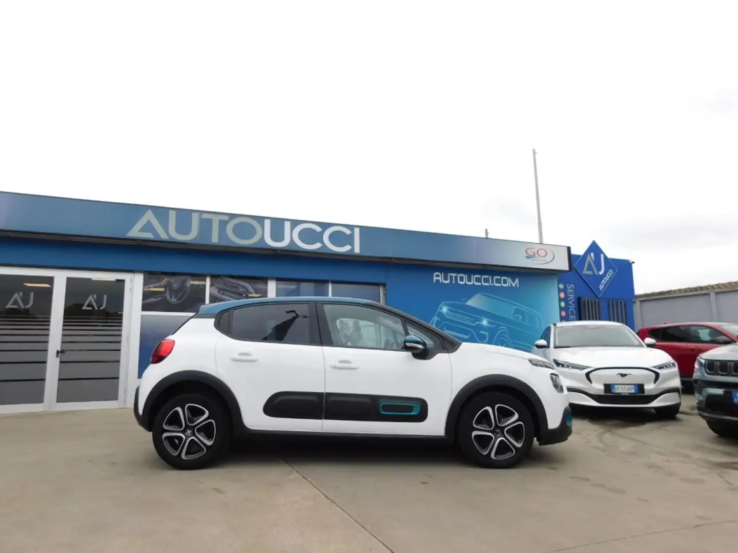 Citroen C3 PureTech 83 S&S Shine Grigio - 2