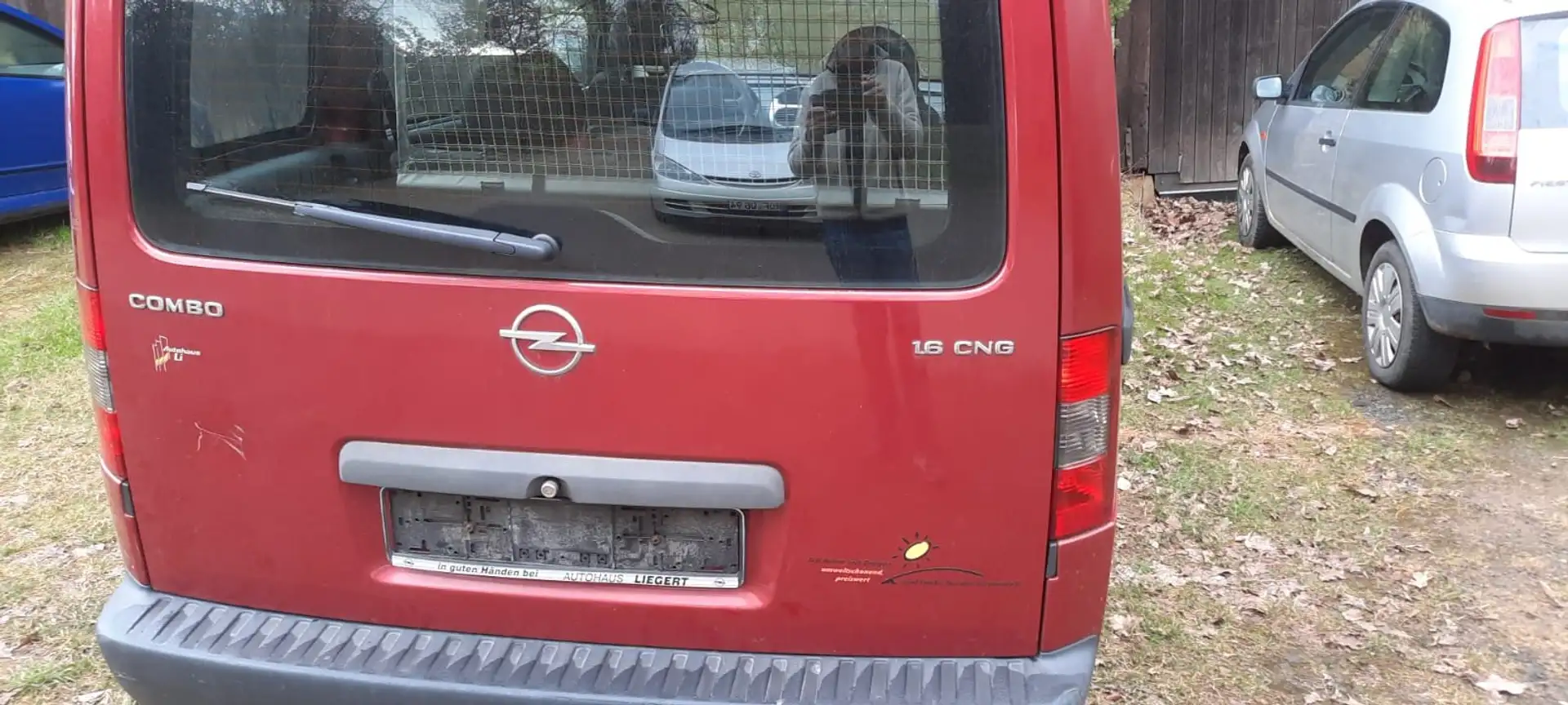 Opel Combo Combo 1.6 CNG Edition Červená - 2