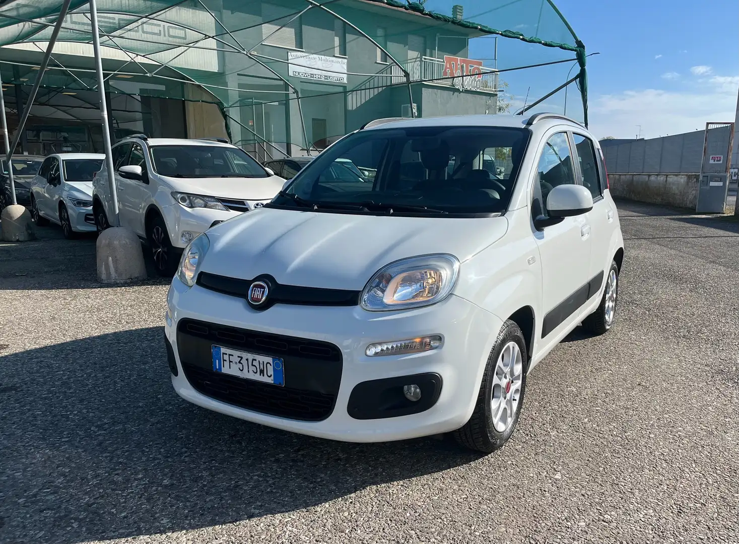 Fiat Panda 1.2 E6 Lounge 69cv Wit - 1