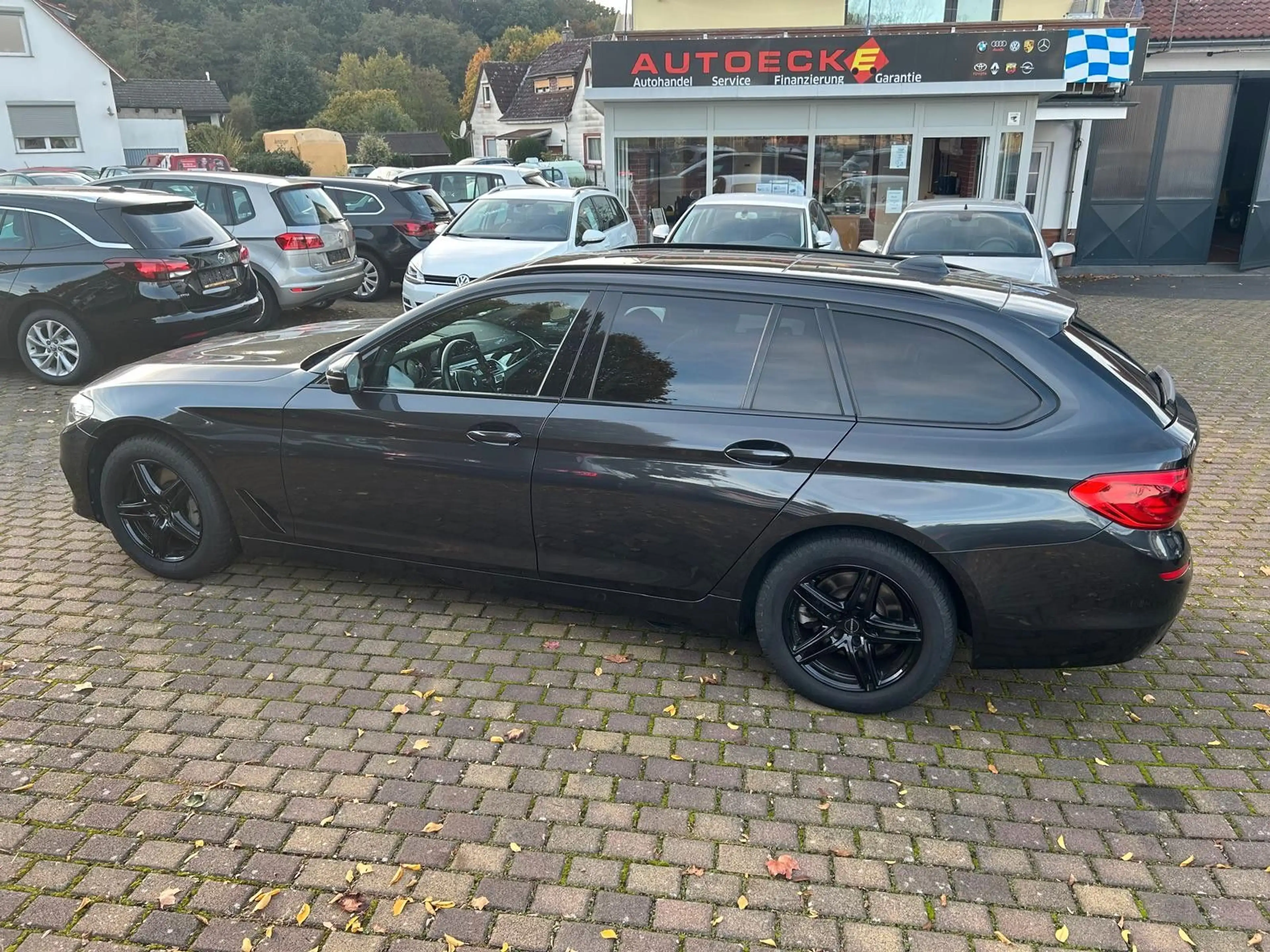 BMW 530 i xDrive Sport Line Fast Voll — photo 4