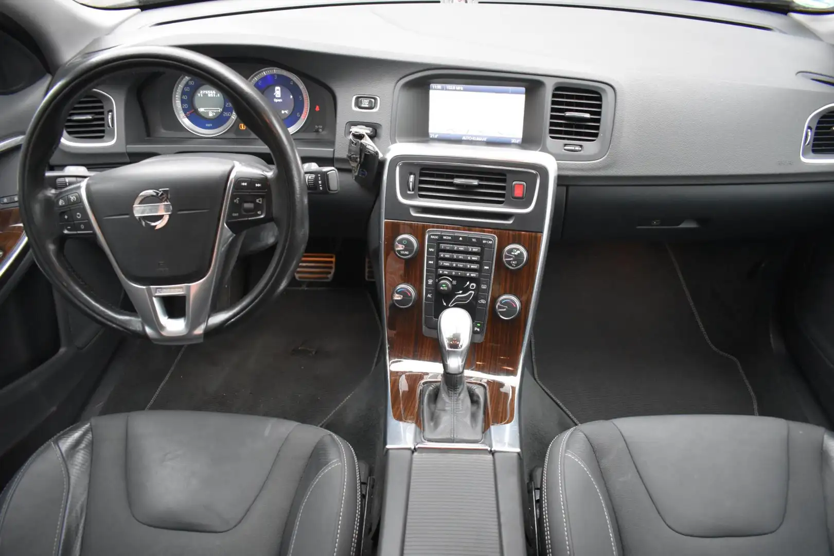 Volvo S60 1.6 D2 R-Design '13 Navi Clima Cruise Zwart - 2