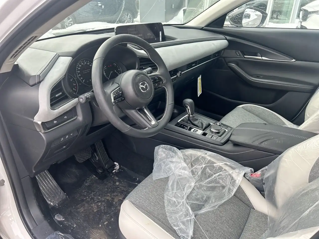 Mazda CX-30 снимка Mazda CX-30