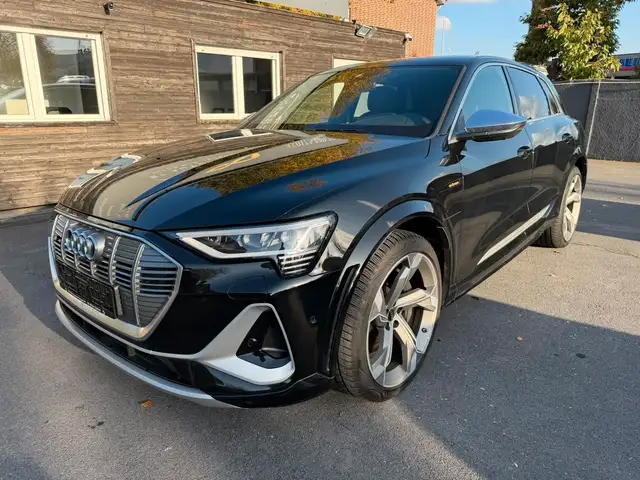 Audi e-tron S quattro 370kW*MATRIX*PANO*360°*B&O*22''