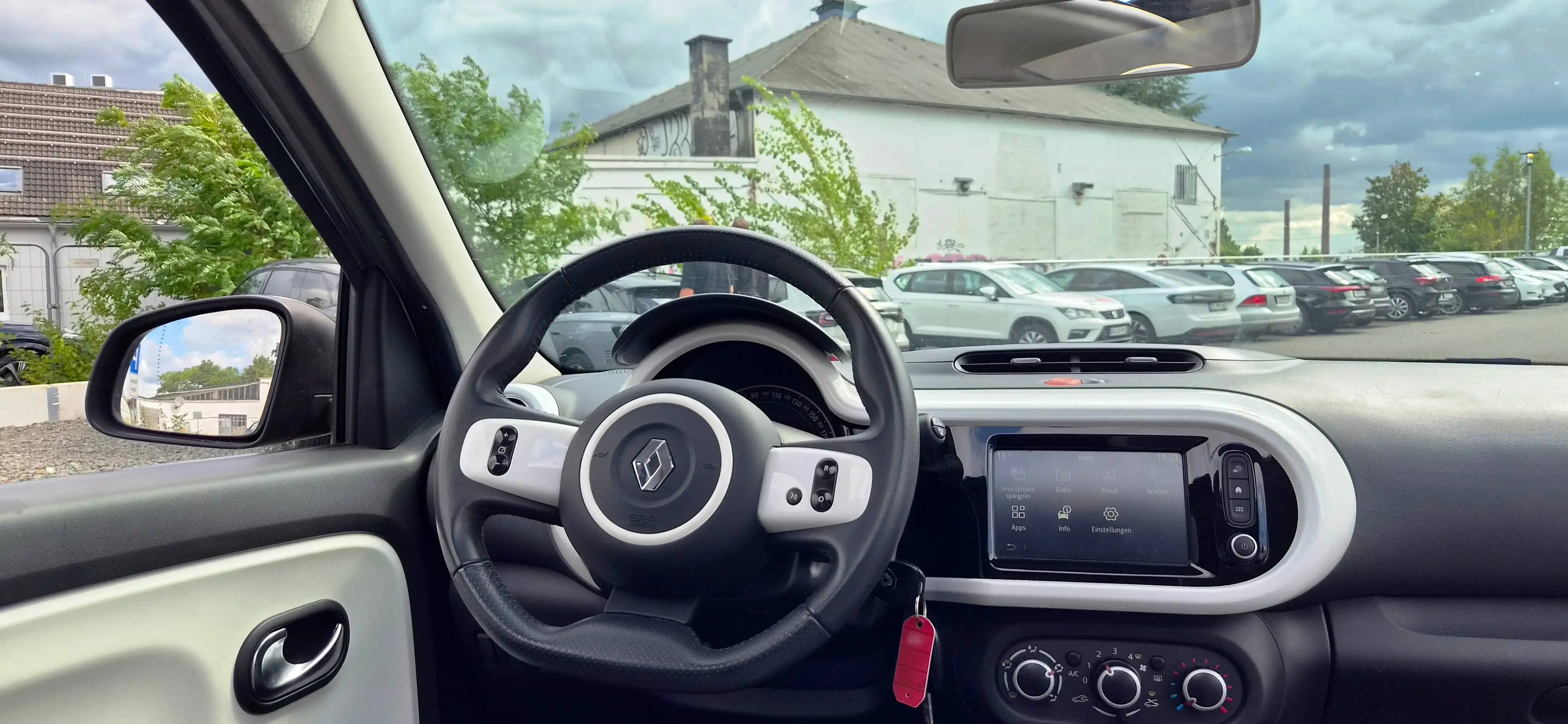 Renault Twingo Limited/39000km/Faltdach/Alufelgen/Winterreifen/Einparkhilfe/Finanzierung ab 6,99%/Euro6 — photo 16