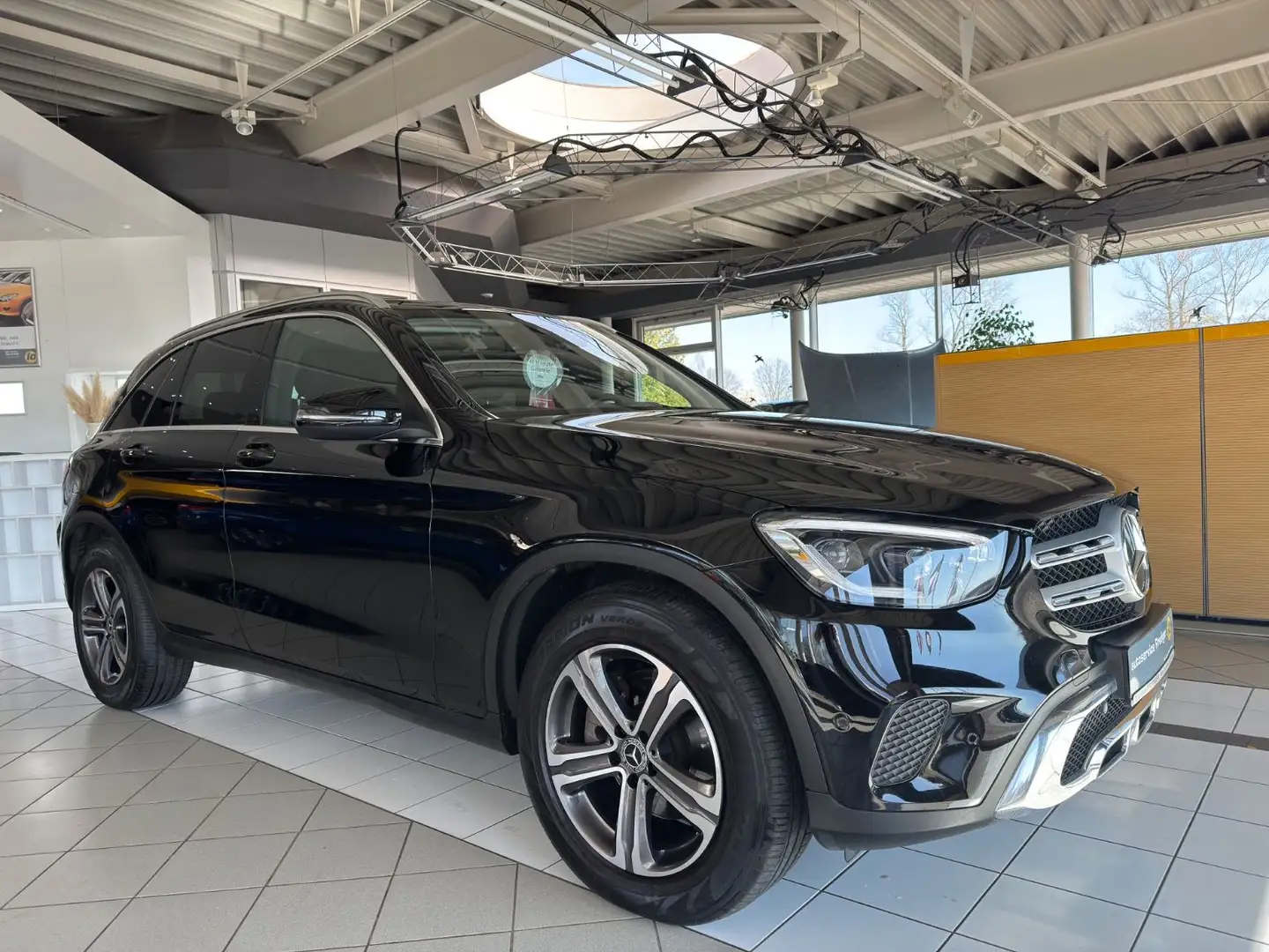Mercedes-Benz GLC 200 4Matic*AHK*LED*Kamera*Totwinkel* Schwarz - 2