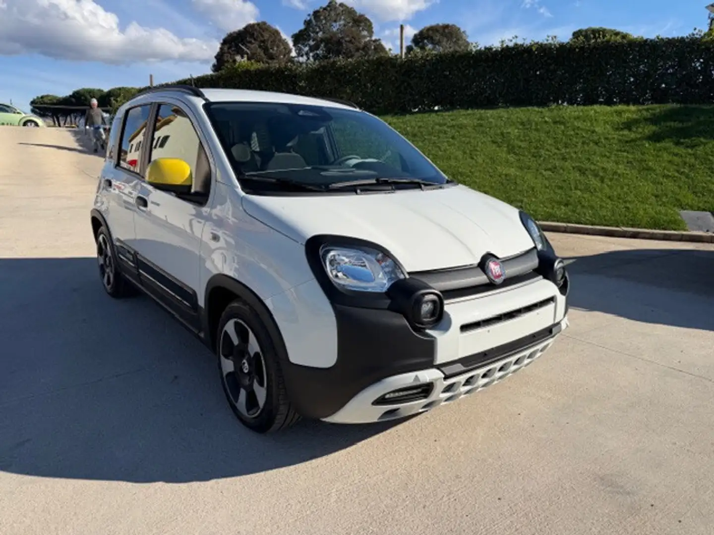 Fiat Panda Panda Cross 1.0 FireFly S&S Hybrid Wit - 2