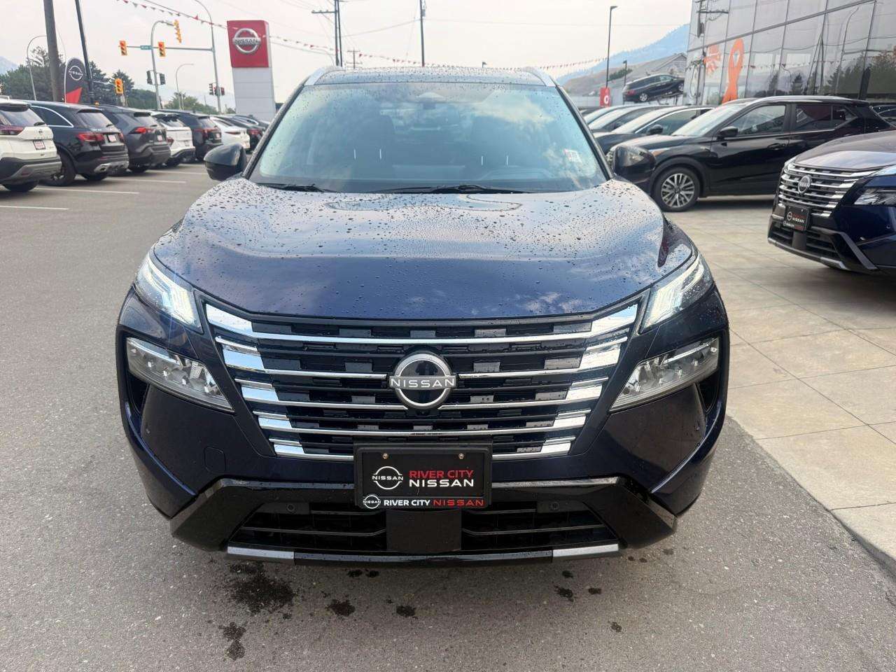 2025 Nissan Rogue Platinum — снимка 1