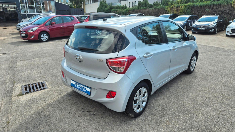 Hyundai i10 1.0 DCT FIFA World Cup Edition — photo 5