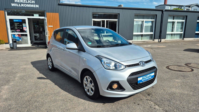 Hyundai i10 1.0 DCT FIFA World Cup Edition — photo 7