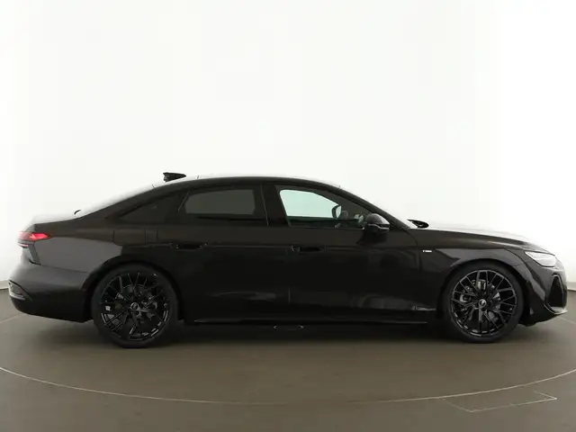 Audi A6 view 7