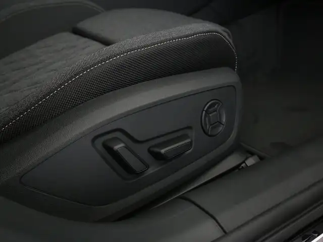 Audi A6 view 15