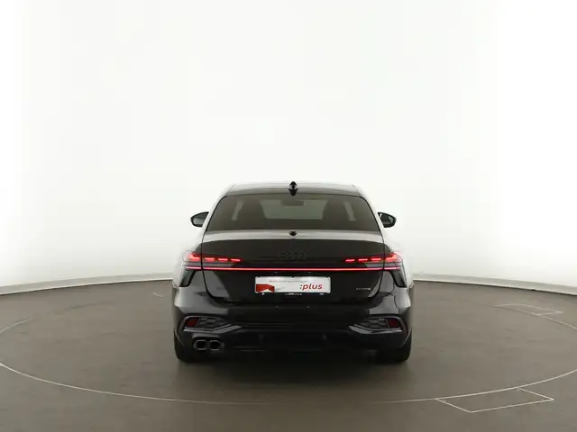 Audi A6 view 5