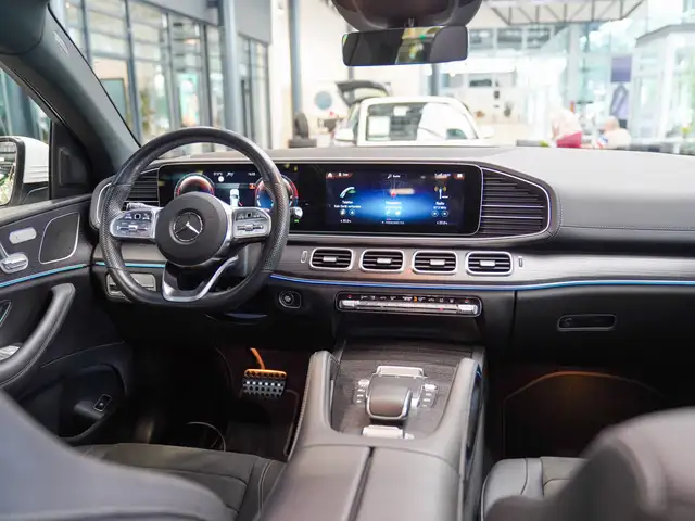 Mercedes-Benz Gle view 14
