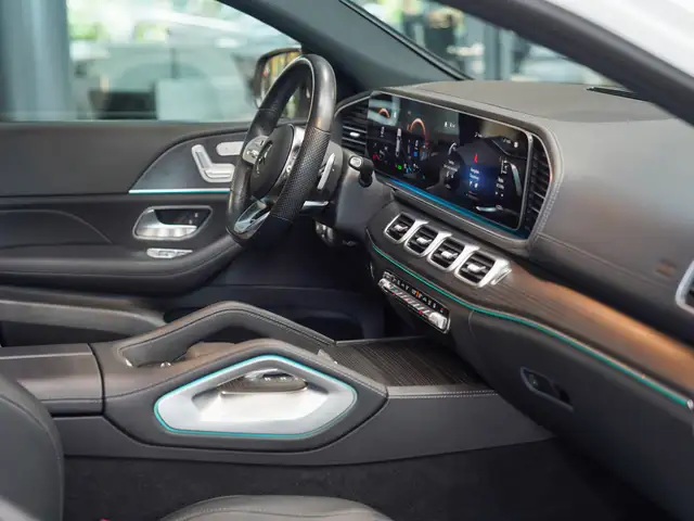 Mercedes-Benz Gle view 11