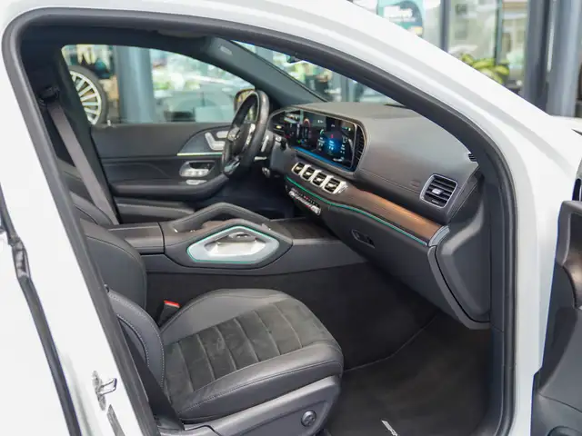 Mercedes-Benz Gle view 10