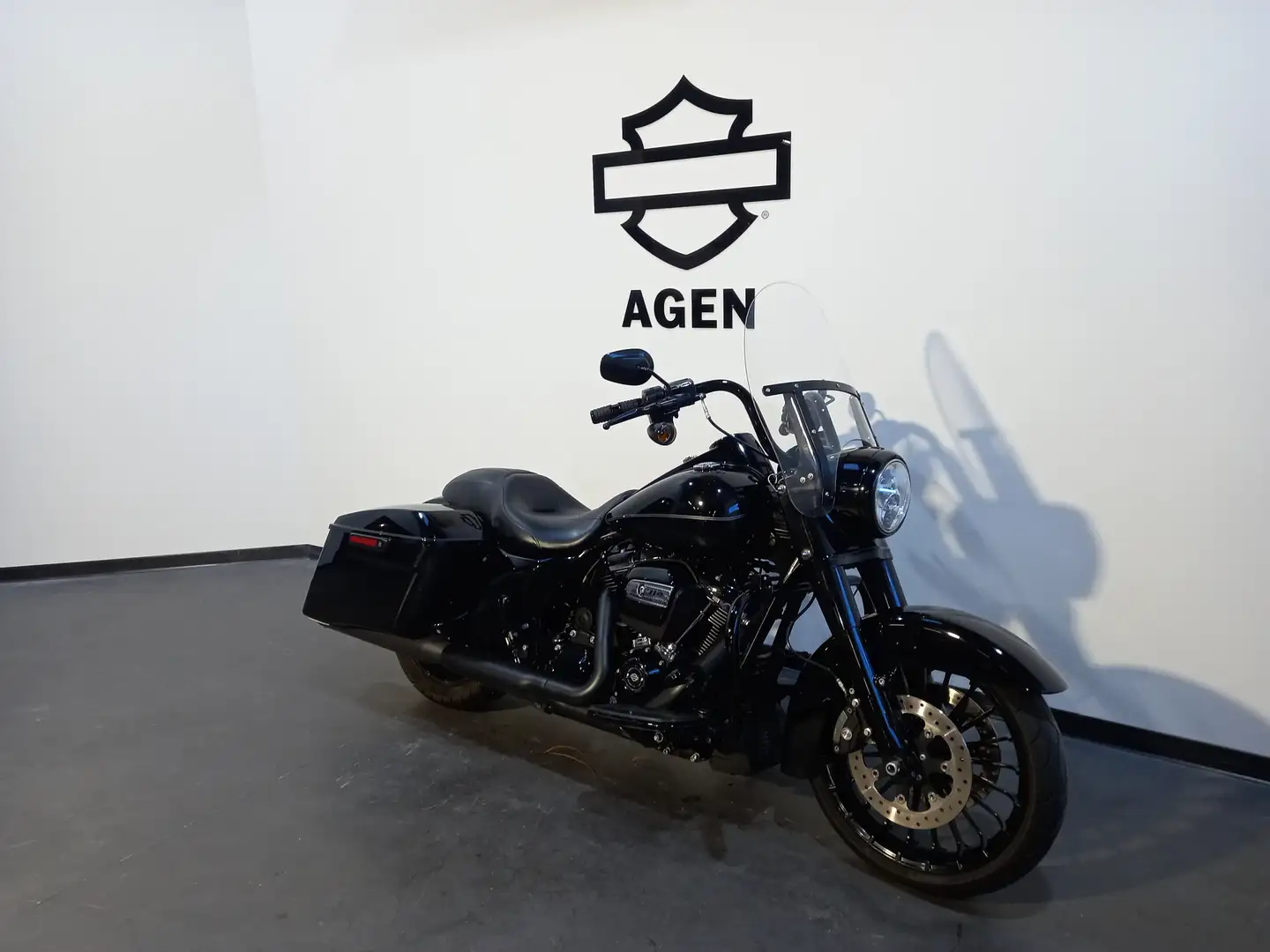 Harley-Davidson Road King Schwarz - 2