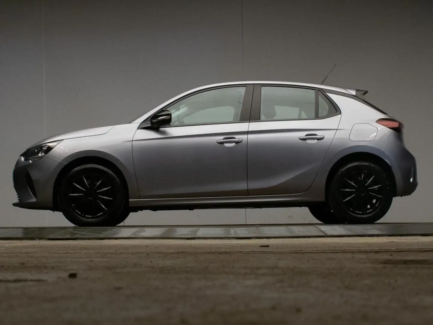 Opel Corsa 1.2 Edition Sport (CRUISE,LANE ASSIST,PDC,LED,CRUI Grijs - 1