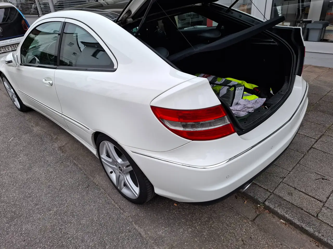 Das Auto
