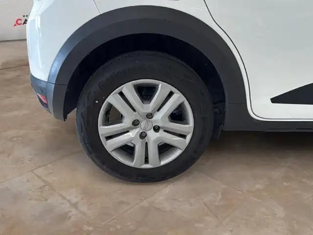 Dacia Sandero view 6