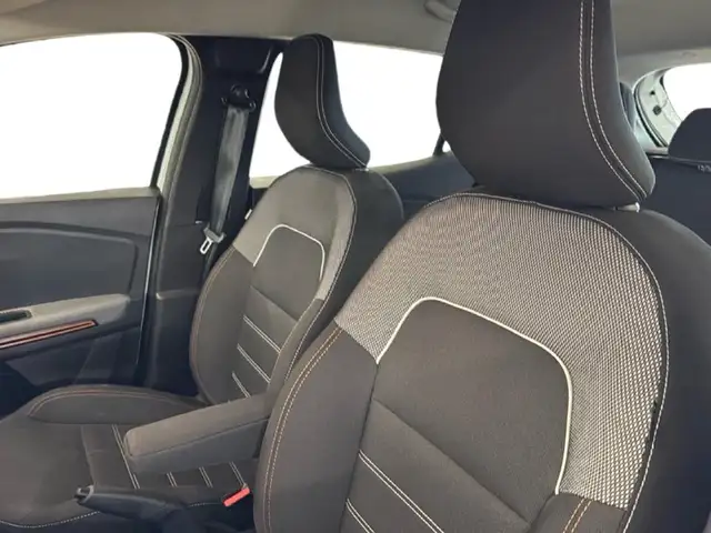 Dacia Sandero view 14