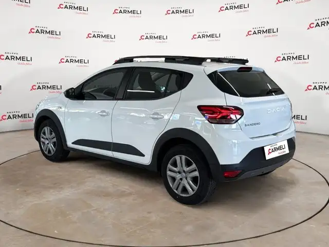 Dacia Sandero view 3
