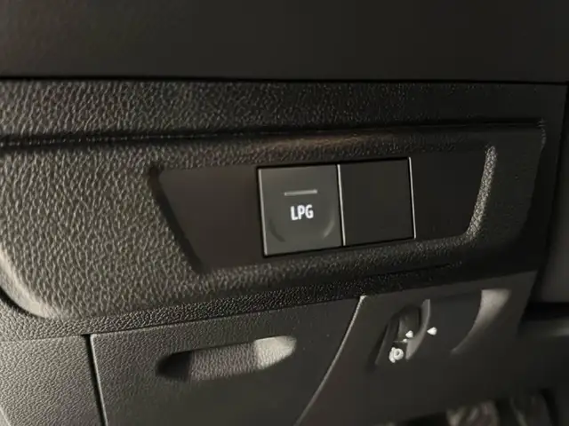 Dacia Sandero view 12