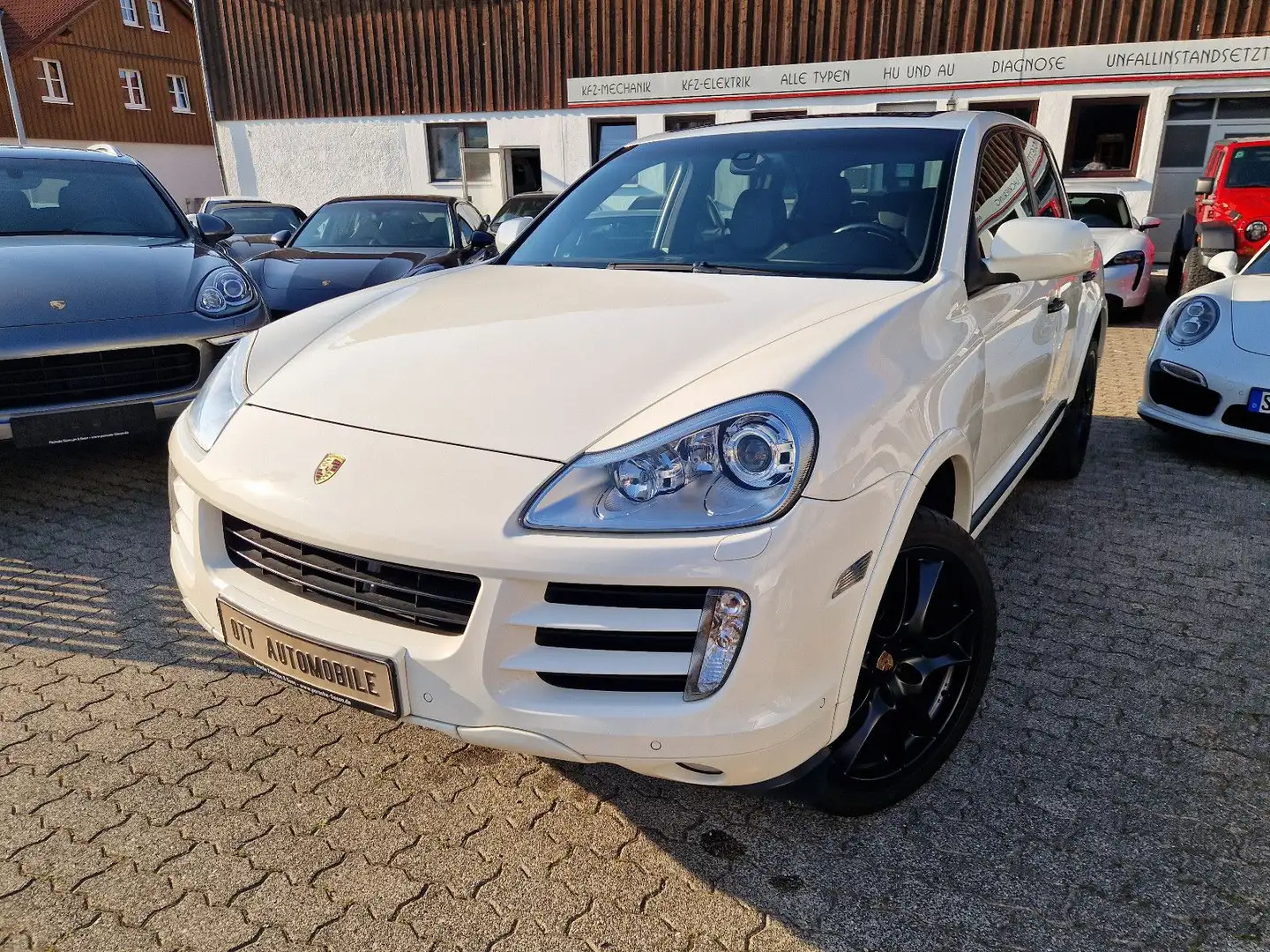 Porsche Cayenne CAYENNE S "SEHR GEPFLEGT"21ZOLL,SERVICE&TÜV NEU Blanc - 1