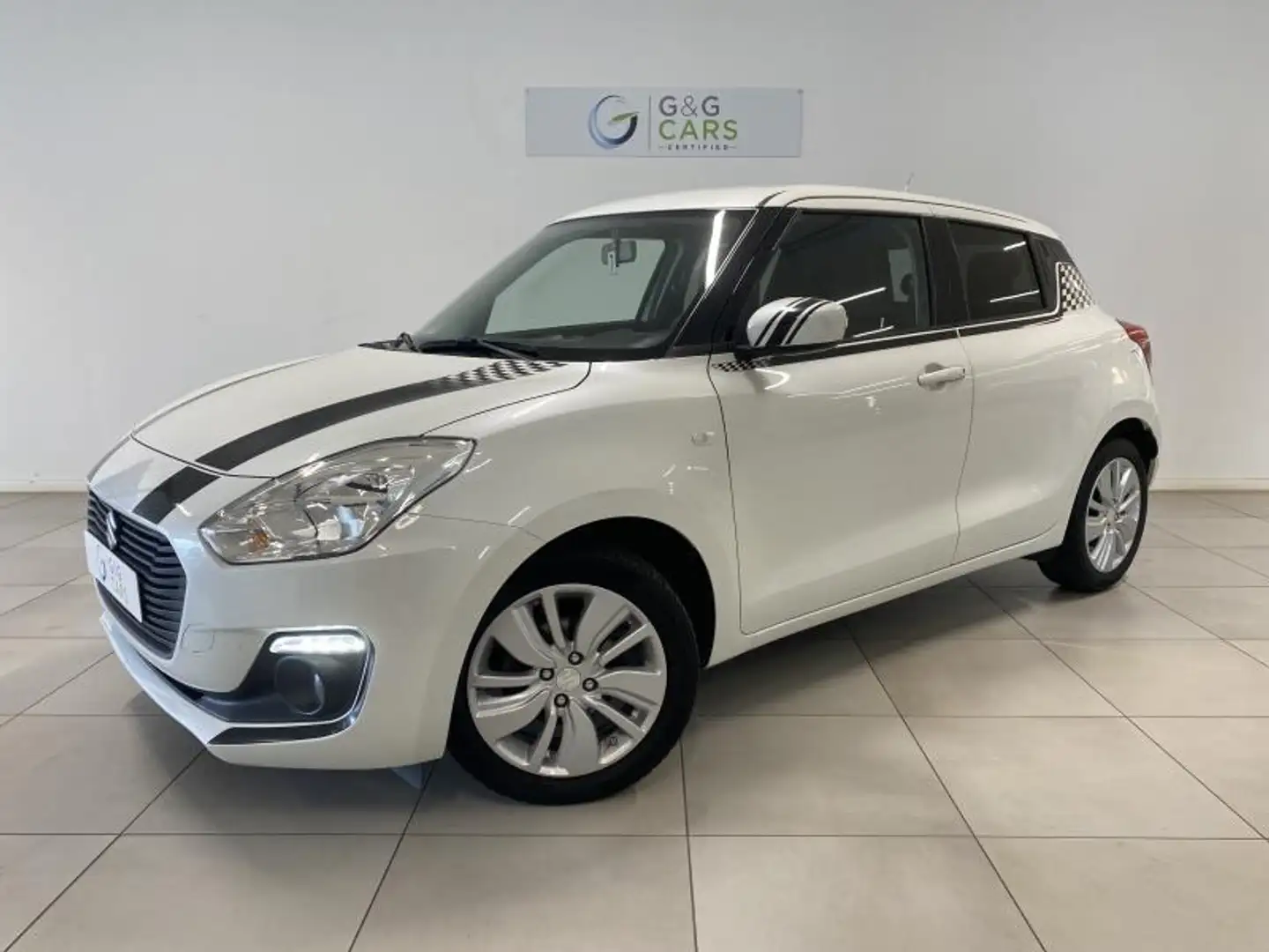 Suzuki Swift CAMERA White - 1