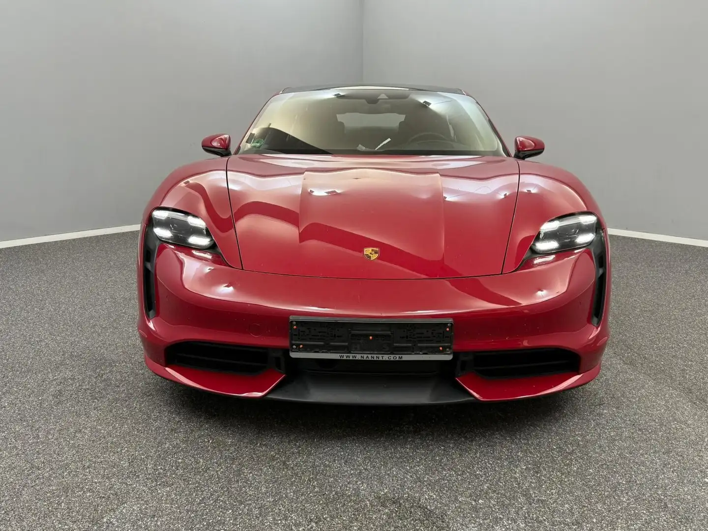 Porsche Taycan Turbo*BURME*PCCB*PDLS+*PANO*SITZKLI* Red - 2