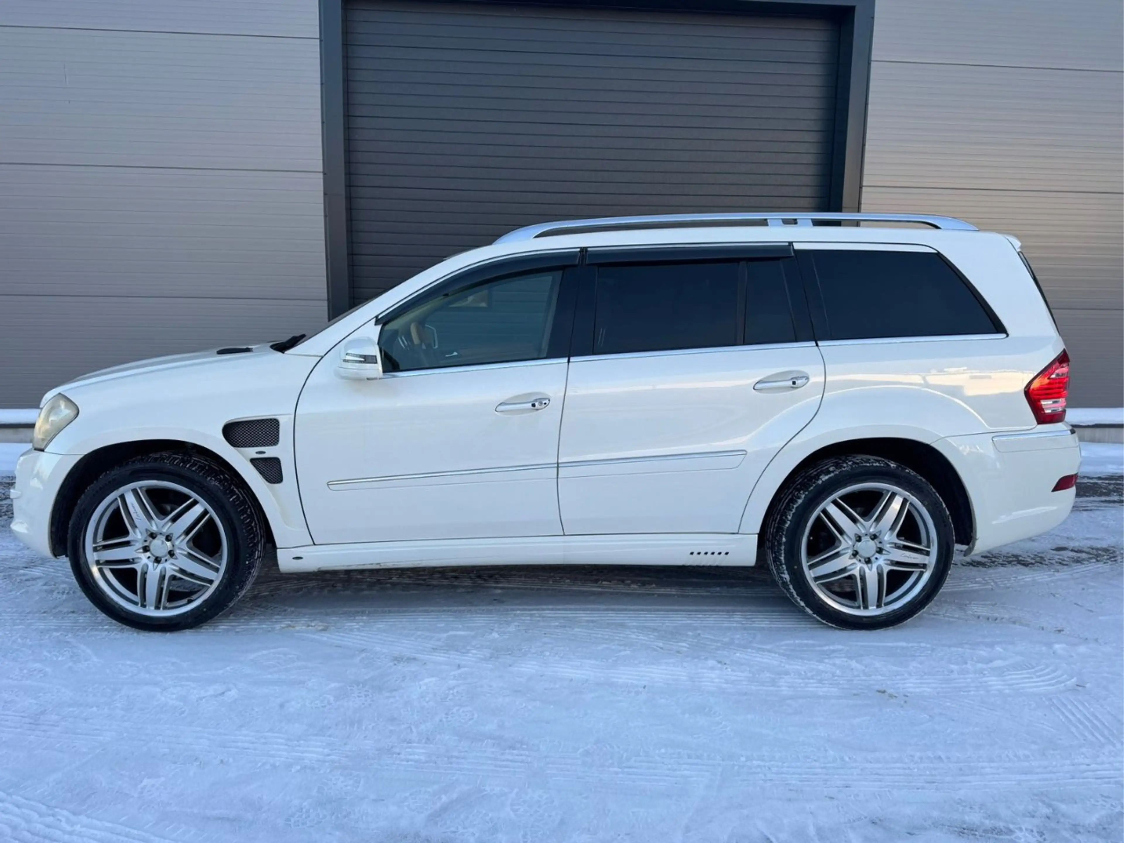 Mercedes-Benz GL 500 GL 500 4Matic 7G-TRONIC — photo 2
