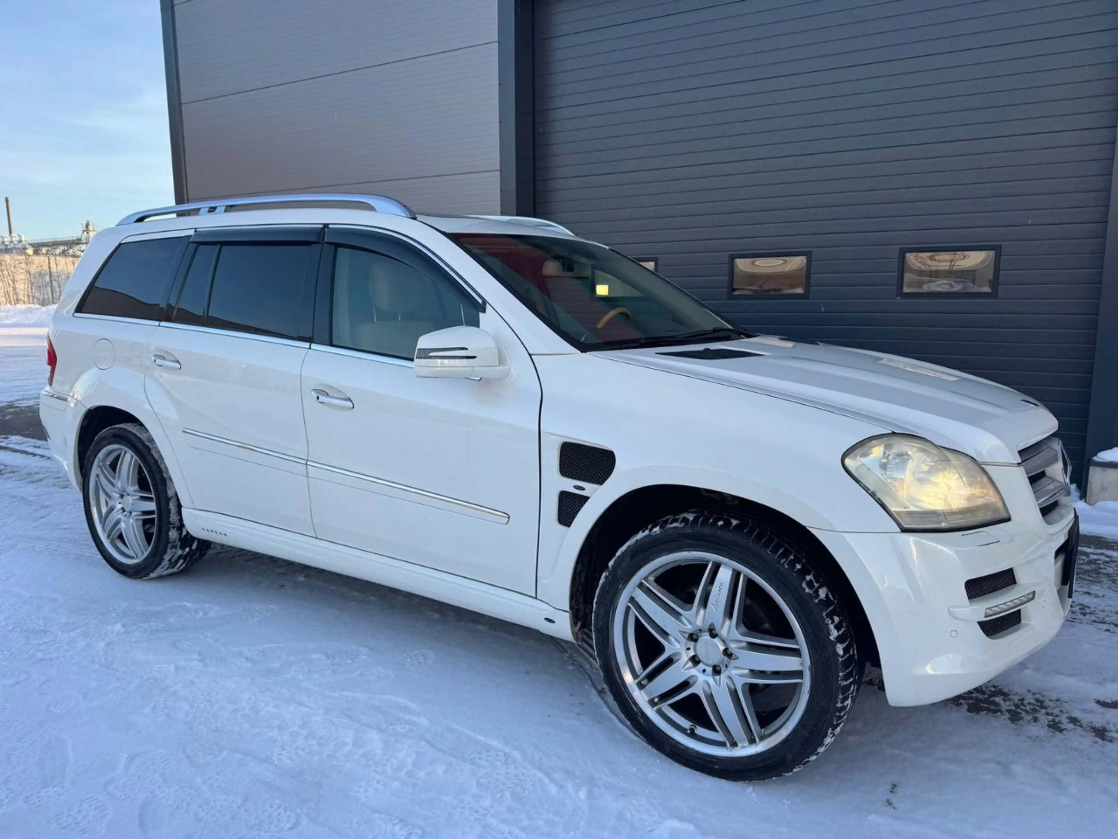 Mercedes-Benz GL 500 GL 500 4Matic 7G-TRONIC — photo 4