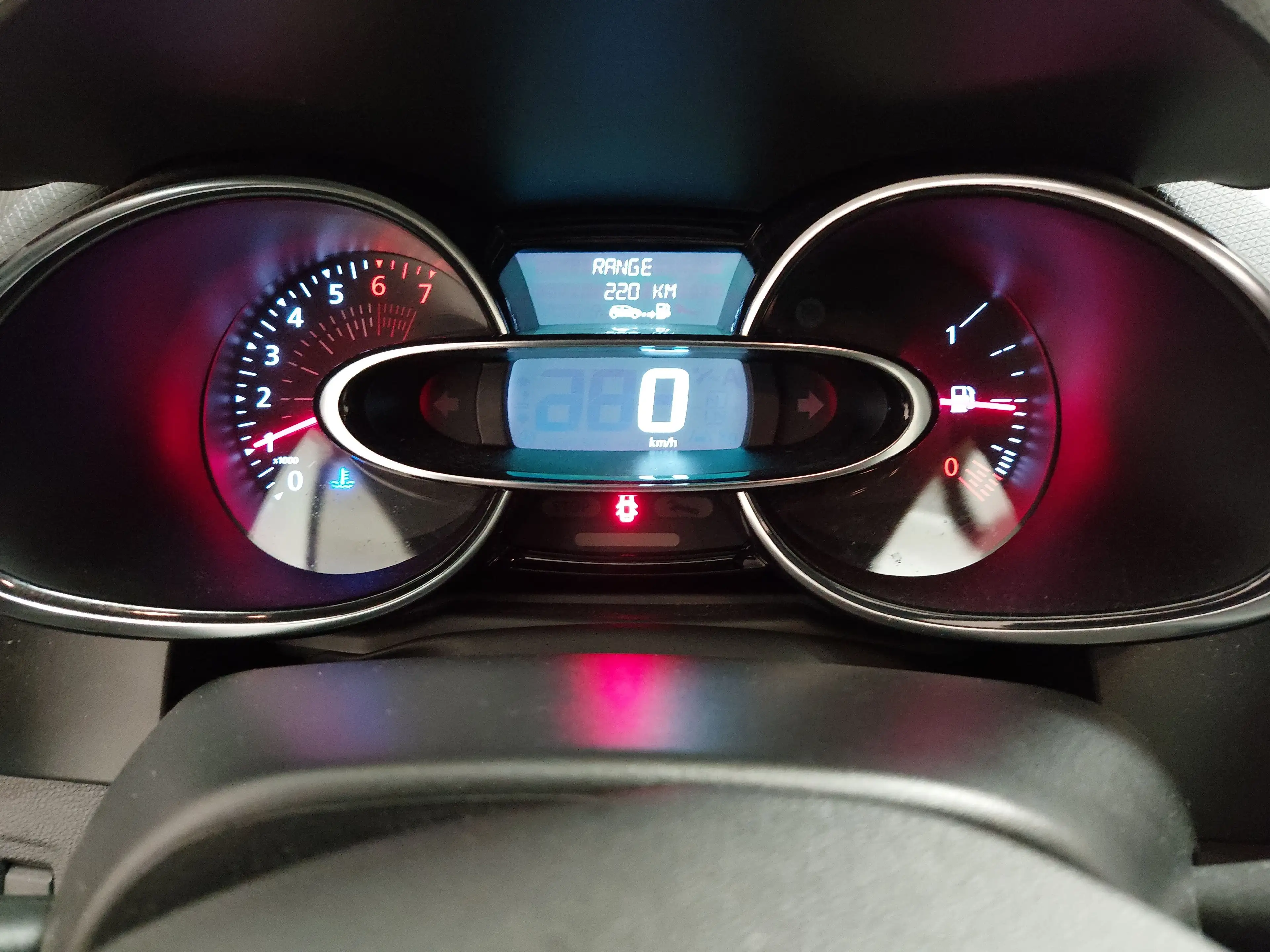 Renault Clio Grandtour 0.9 TCe Navi AHK Shz — photo 8