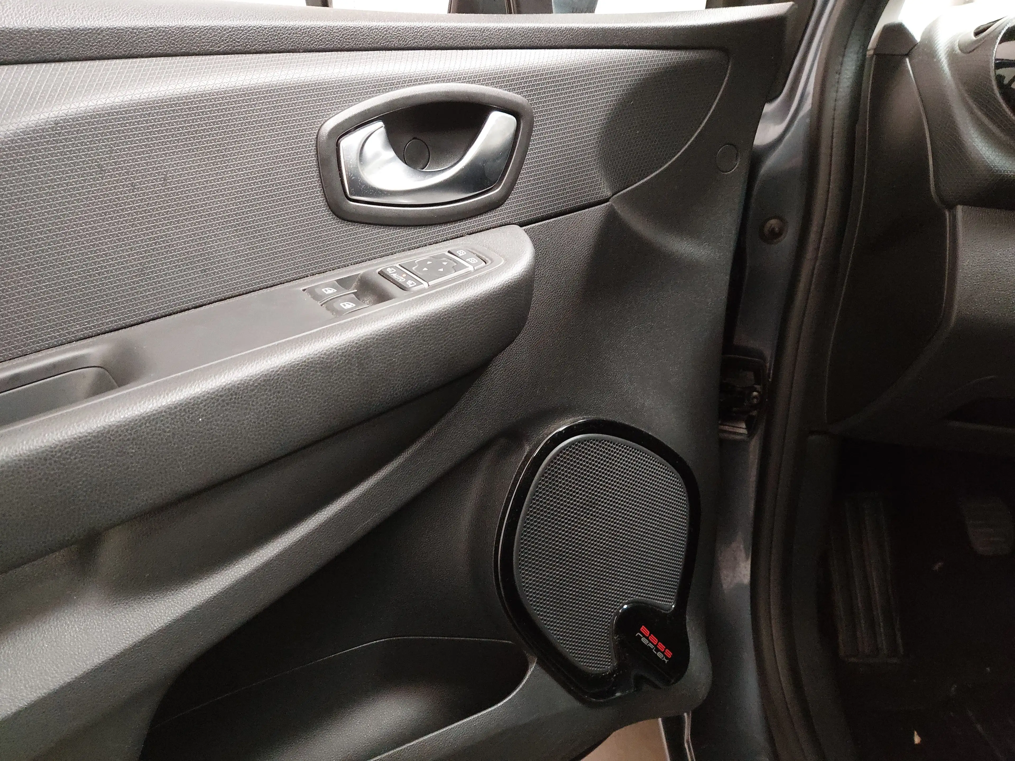 Renault Clio Grandtour 0.9 TCe Navi AHK Shz — photo 5