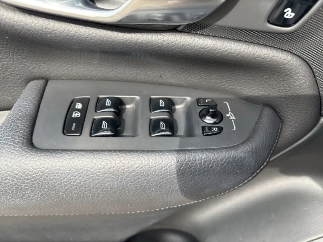 Volvo XC90 Momentum Pro B5 Diesel 19''LM Standhz HUD DAB Keyl, миниатюра 20