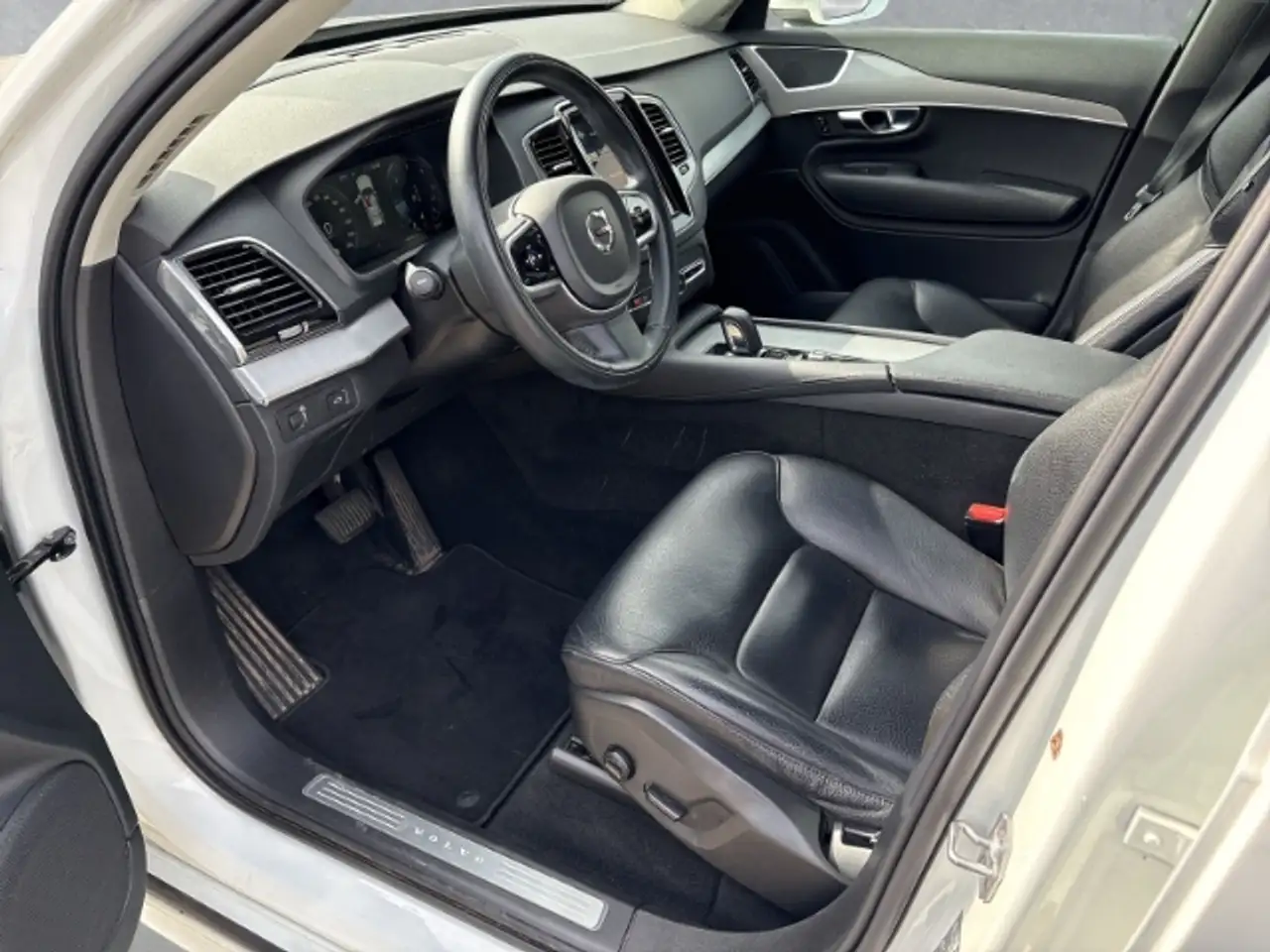 Volvo XC90 Momentum Pro B5 Diesel 19''LM Standhz HUD DAB Keyl, миниатюра 11
