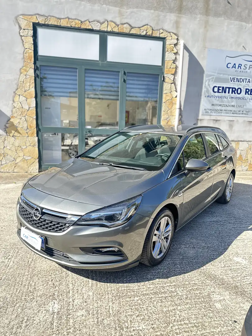 Opel Astra Sports Tourer 1.6 cdti Innovation s&s 110cv Grau - 2